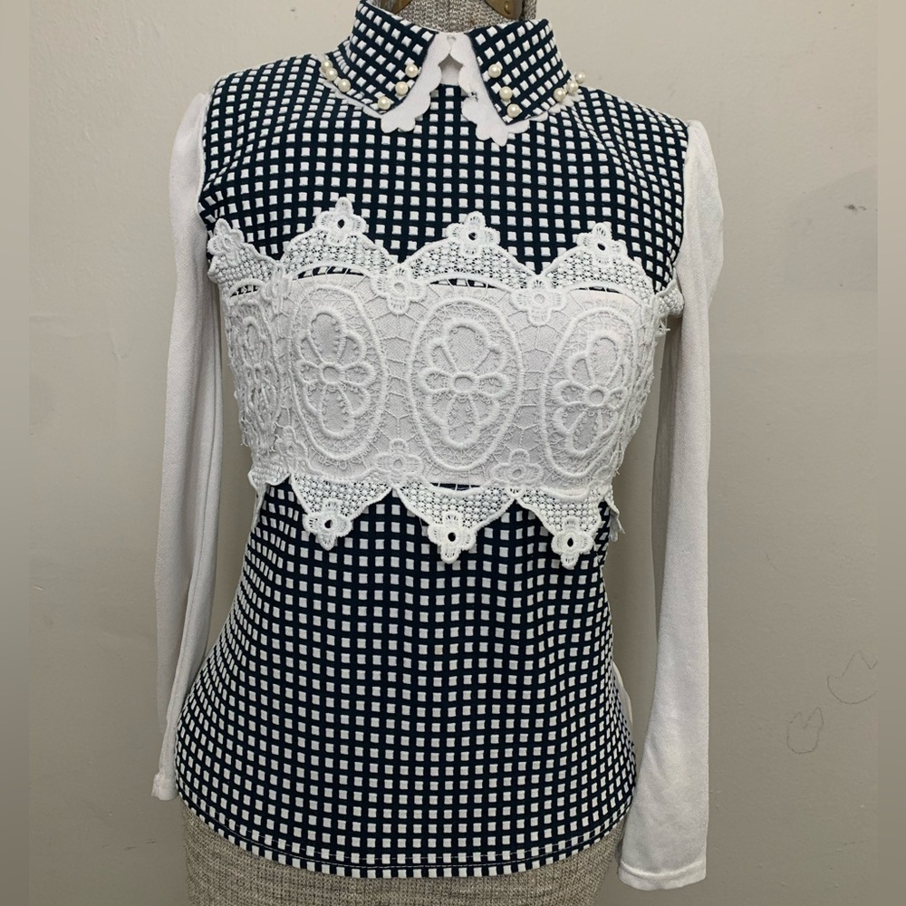 Vintage Womens Navy Gingham Lace Panel Long Sleeve Top